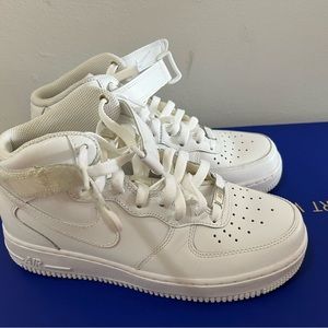 Nike Air Force One High Top women’s 8